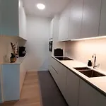 Apartamento Bartine - Modern And Spacious Flat Near The Sea, Free Parking Space *