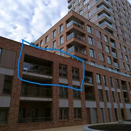 아파트 Bartine - Modern And Spacious Flat Near The Sea, Free Parking Space