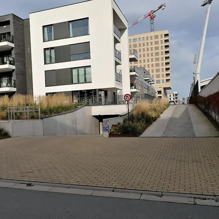 Apartment Bartine - Modern And Spacious Flat Near The Sea, Free Parking Space Ostend