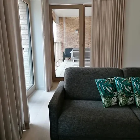 Apartment Bartine - Modern And Spacious Flat Near The Sea, Free Parking Space