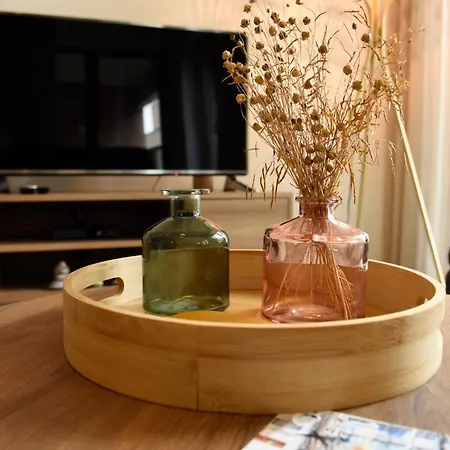 아파트 Bartine - Modern And Spacious Flat Near The Sea, Free Parking Space 오스텐드