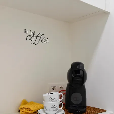 Bartine - Modern And Spacious Flat Near The Sea, Free Parking Space 오스텐드