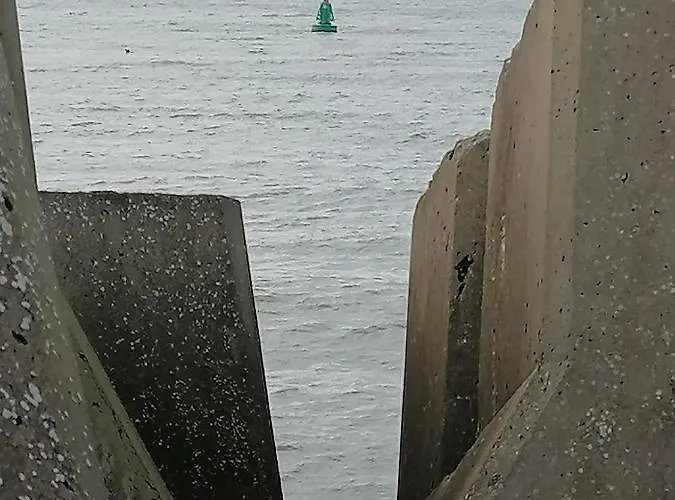 Apartment Bartine - Modern And Spacious Flat Near The Sea, Free Parking Space Ostend