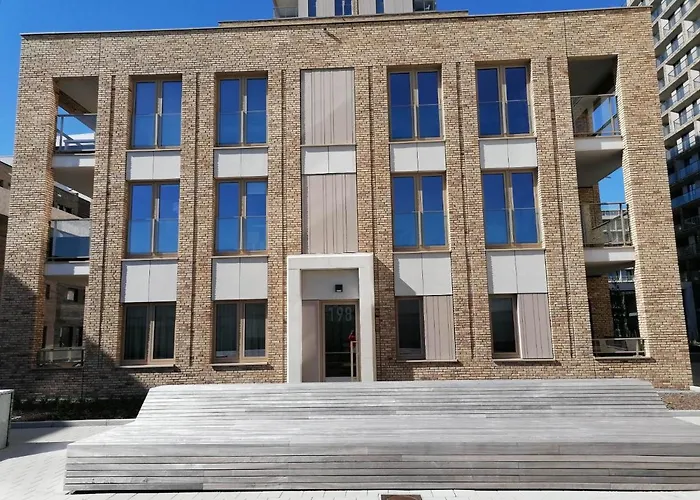 Apartment Bartine - Modern And Spacious Flat Near The Sea, Free Parking Space *