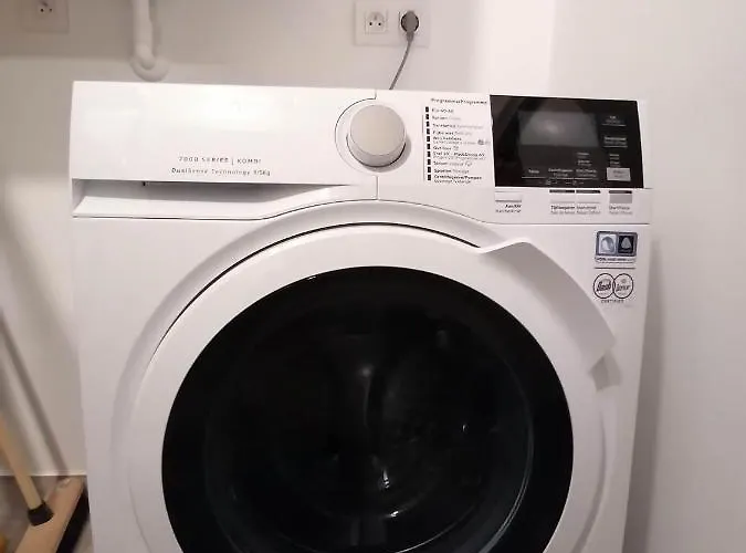 Apartment Bartine - Modern And Spacious Flat Near The Sea, Free Parking Space *